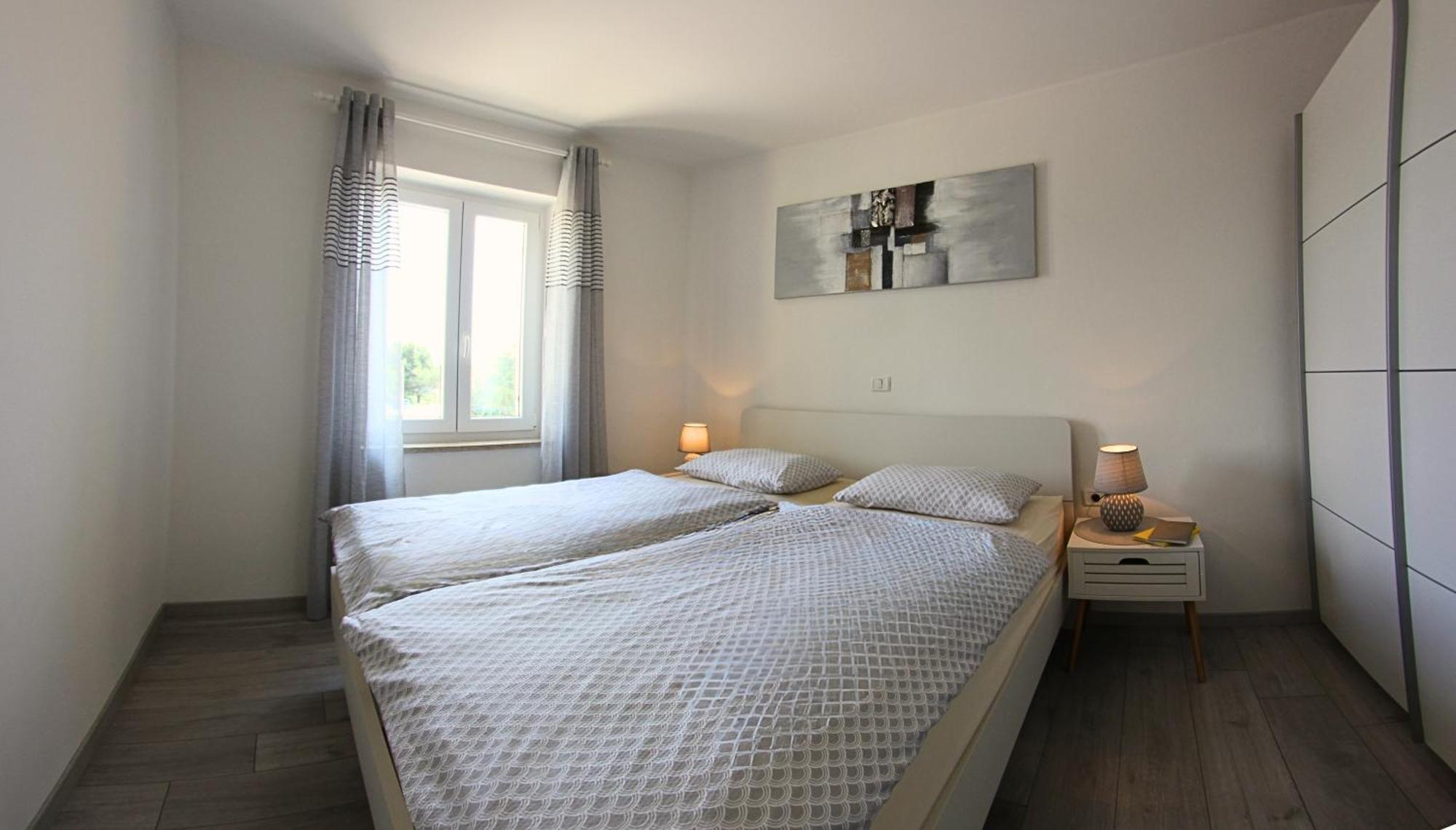 Apartments Goltes Lovrečica Екстериор снимка