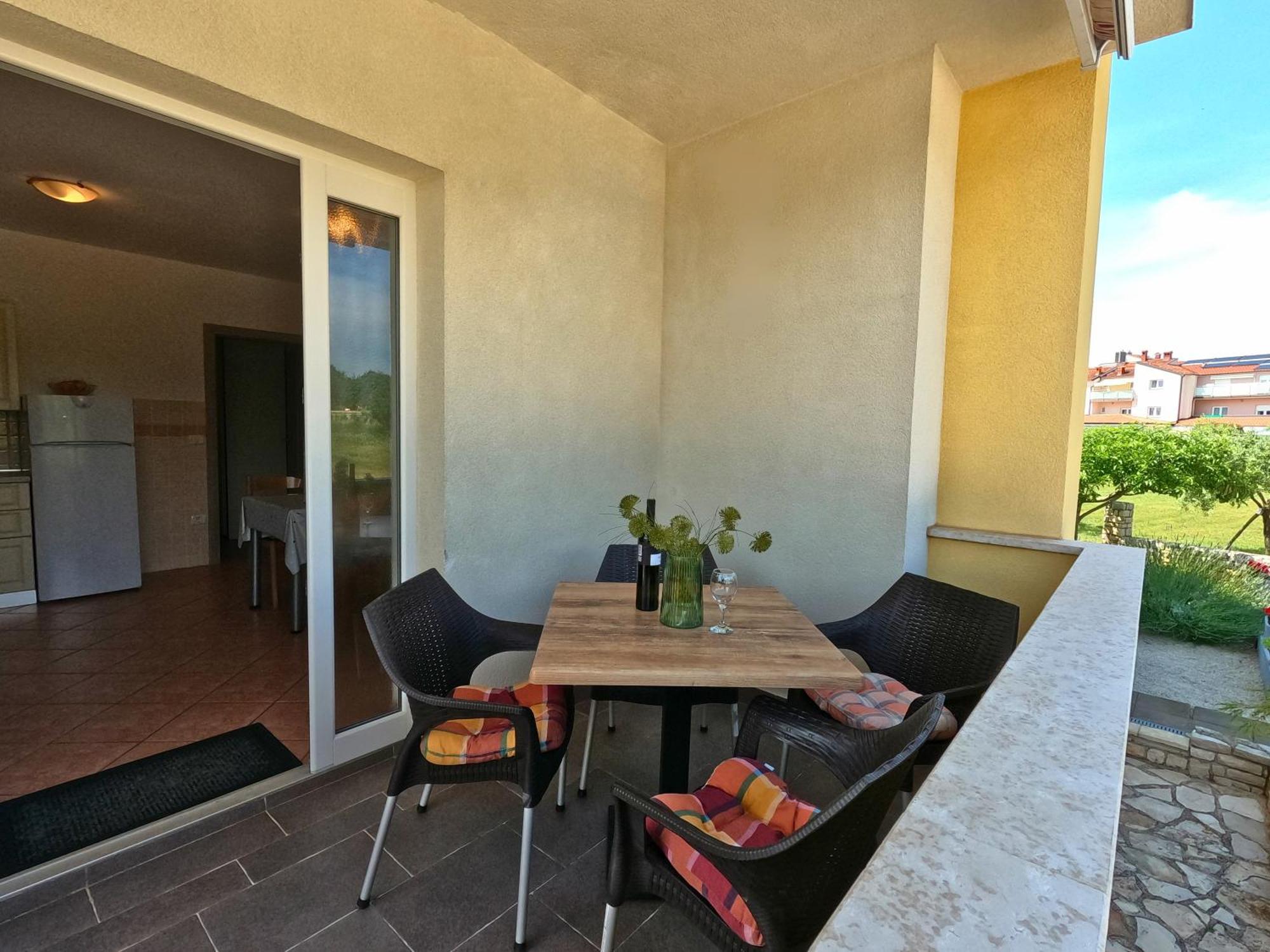 Apartments Goltes Lovrečica Екстериор снимка