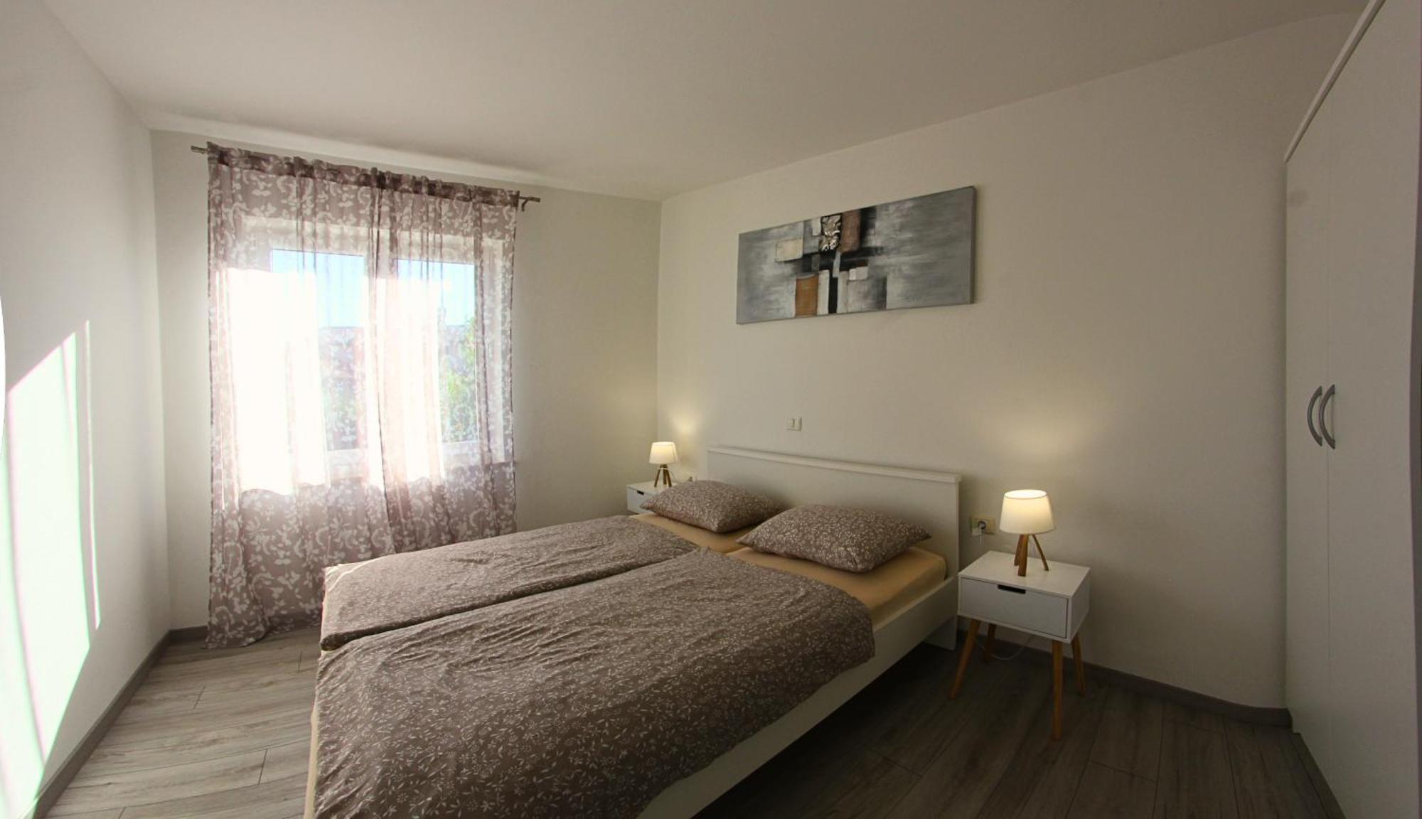Apartments Goltes Lovrečica Екстериор снимка