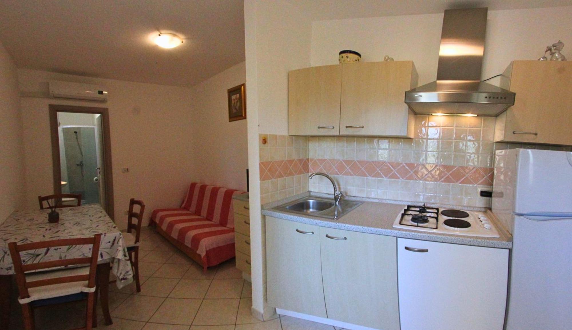 Apartments Goltes Lovrečica Екстериор снимка